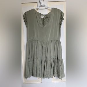 Aritzia Babaton dress
